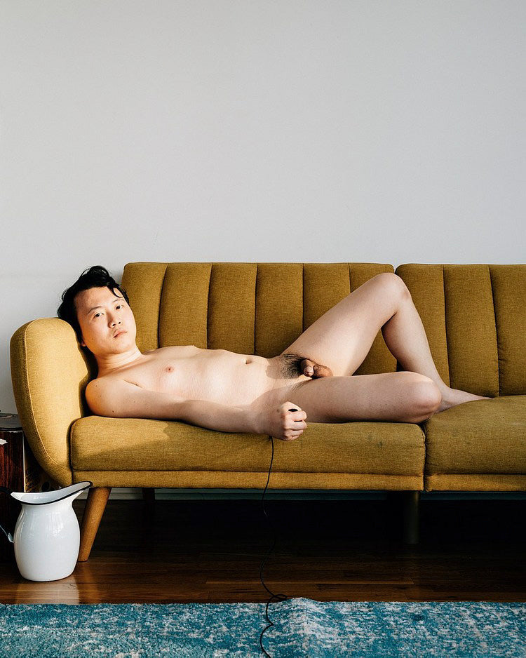 Tommy Kha - Tourist (Nude), 2020